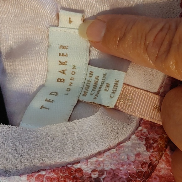 TED BAKER FAWN FLORAL IGUAZU SHORT SLEEVE SEQUIN TOP - Picture 12 of 13